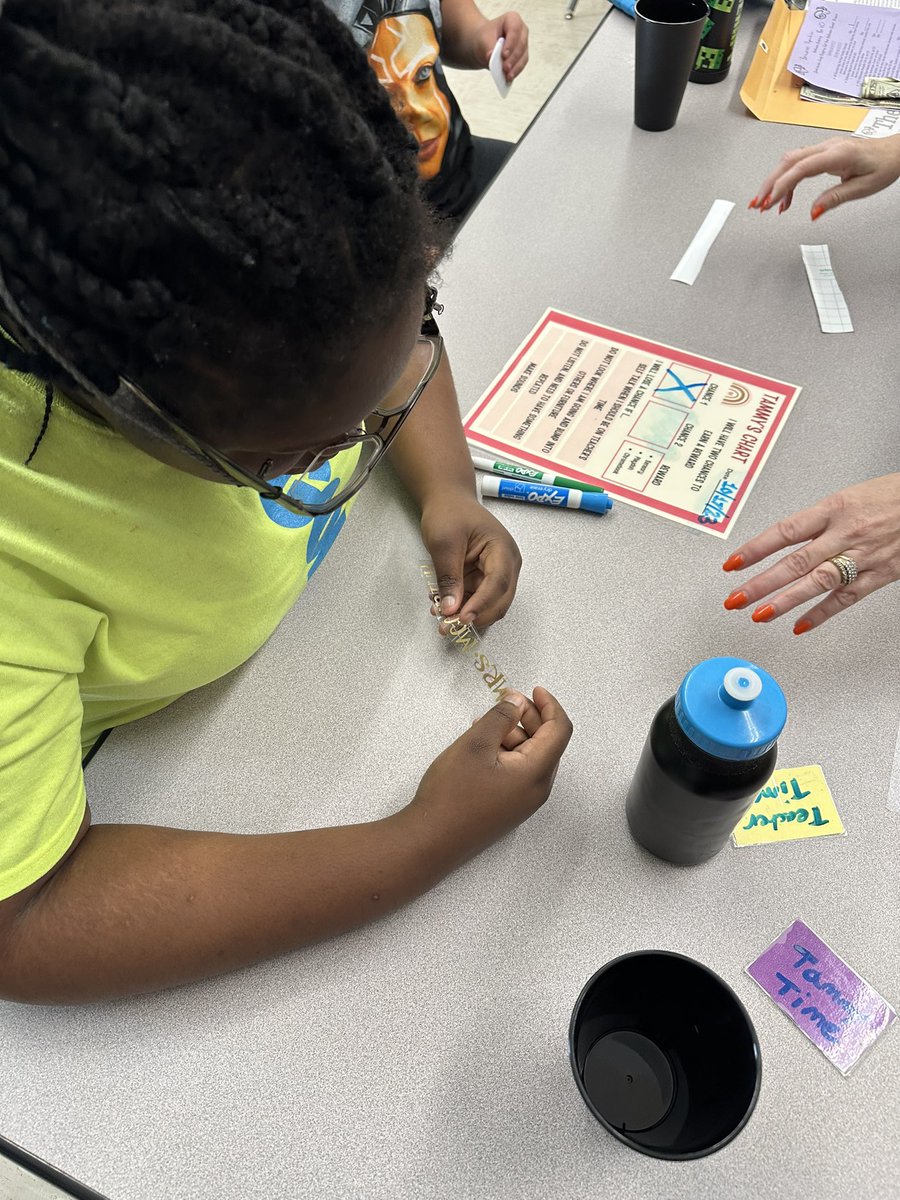 The student ordered and sorted lunches for staff members today! They also worked on customized cups!! Love these work based learning opportunities!! <a href="/TheRamsHaven/">TheRamsHaven</a>