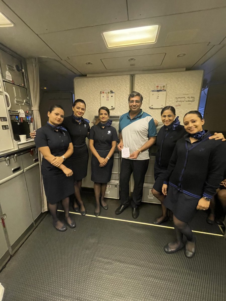 Wow what a fantastic crew of Indigo Mumbai Istanbul 777-ER . Personal thanks for taking care of passengers. Such a tough job to be on toes for entire flight .Best airlines . Thanks for making it special for me @IndiGo6E @SIU_urology @ISORU1 @timesofindia