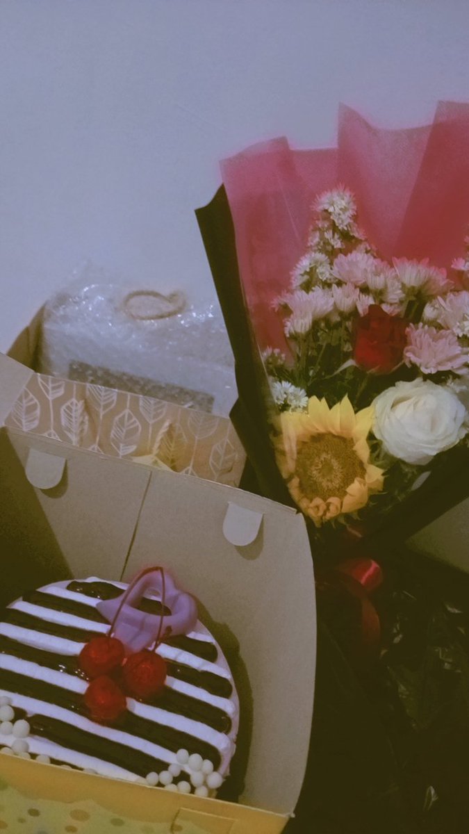 pminnd's tweet photo. Hmm makasih https://t.co/eJeV1elvOe