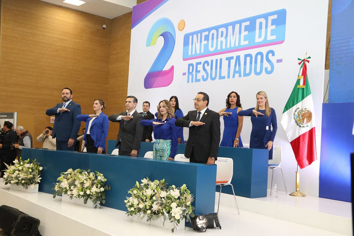 ponchoborja80's tweet photo. El Grupo de @DiputadosPANGto hemos presentado nuestro #2oInforme legislativo en el @CongresoGto 
Ha sido un ejercicio de transparencia y rendición de cuentas, que refrenda nuestro compromiso por seguir escuchando a la ciudadanía de cada uno de nuestros distritos. https://t.co/Wz4kpRCvP9