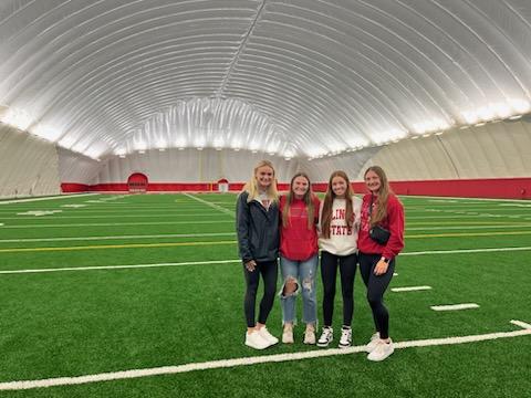 TatumW47's tweet photo. Official Visit ✅️
Thank you to all of the @RedbirdsSB coaches for making it so special! Enjoyed getting to spend time with my future teammates! Can't wait to be a Redbird!! https://t.co/buajIGbQb0