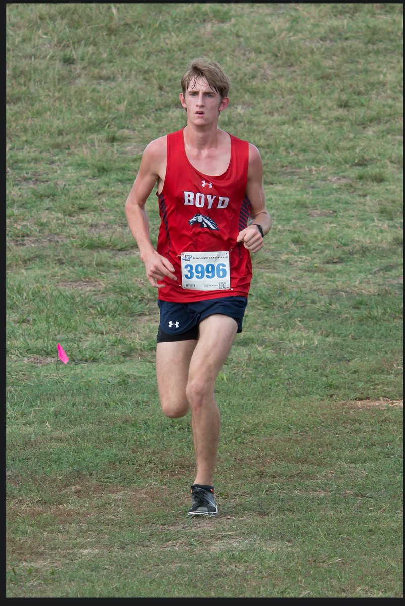 GavinBr16's tweet photo. Regional here we come. Had a great race at districts placing 14th over all and helping win a district championship. https://t.co/D5nUcnbt7B
