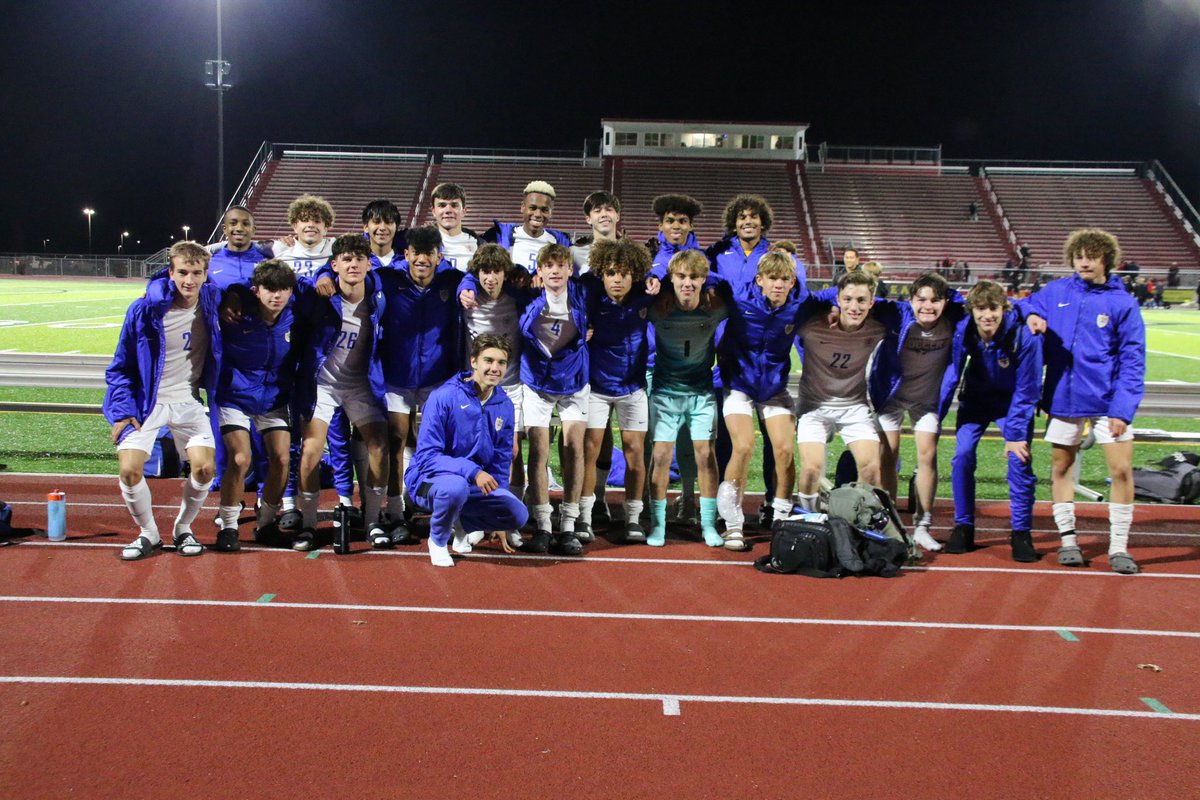 GLHS Boys Soccer tweet media