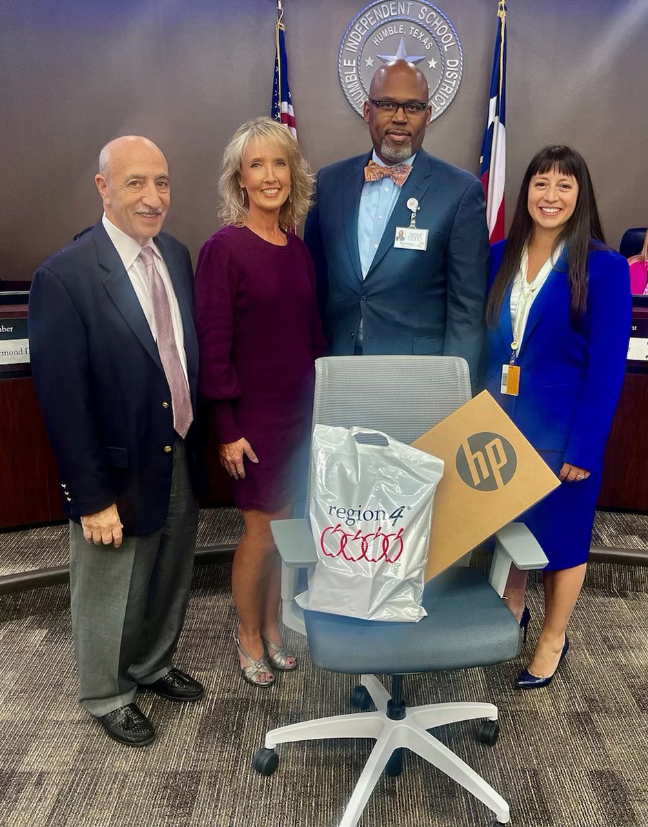 Region4ESC's tweet image. We were #R4Proud to honor our Region 4 Elementary Teacher of the Year @HumbleISD Susan Mitchell. It was so fun surprising her with a #Region4 swag bag, a gift card sponsored by @HEB, and desk chair and laptop sponsored by @ODPBusiness! #txed @tasanet
