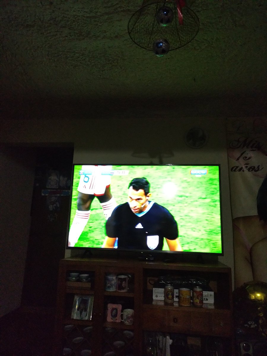 cavr2020's tweet photo. @SC_ESPN Gracias a el desastroso arbitraje de este personaje ...ladrón!! https://t.co/K1lxMRLyjd