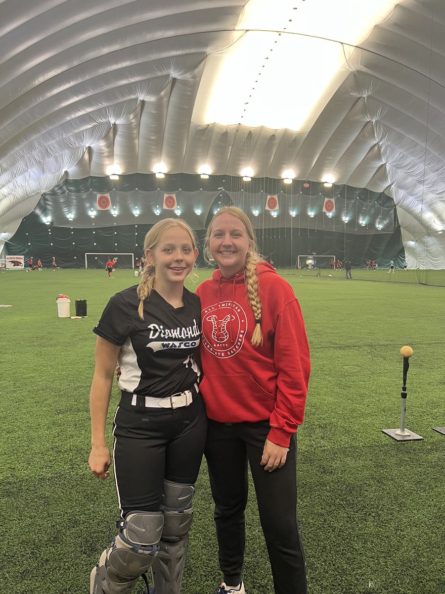 LilahCorrell's tweet photo. I had a wonderful time at the @THEAACCC_  this weekend. It was great to connect with Coach Bethany. Progress videos to come. #welovetocatch #47 #catchingcamp @WD14uJH @WascoDiamonds https://t.co/RspwFi8lr0