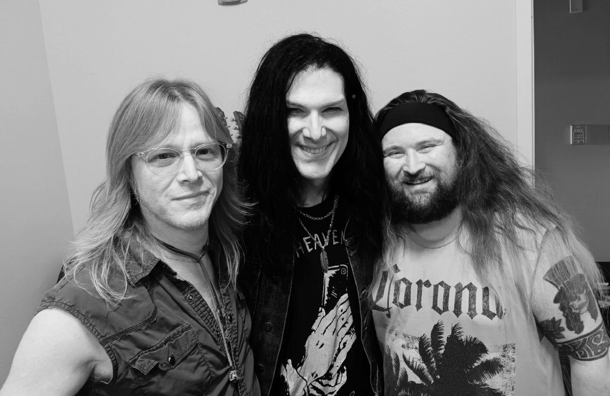 Minefield tweet media