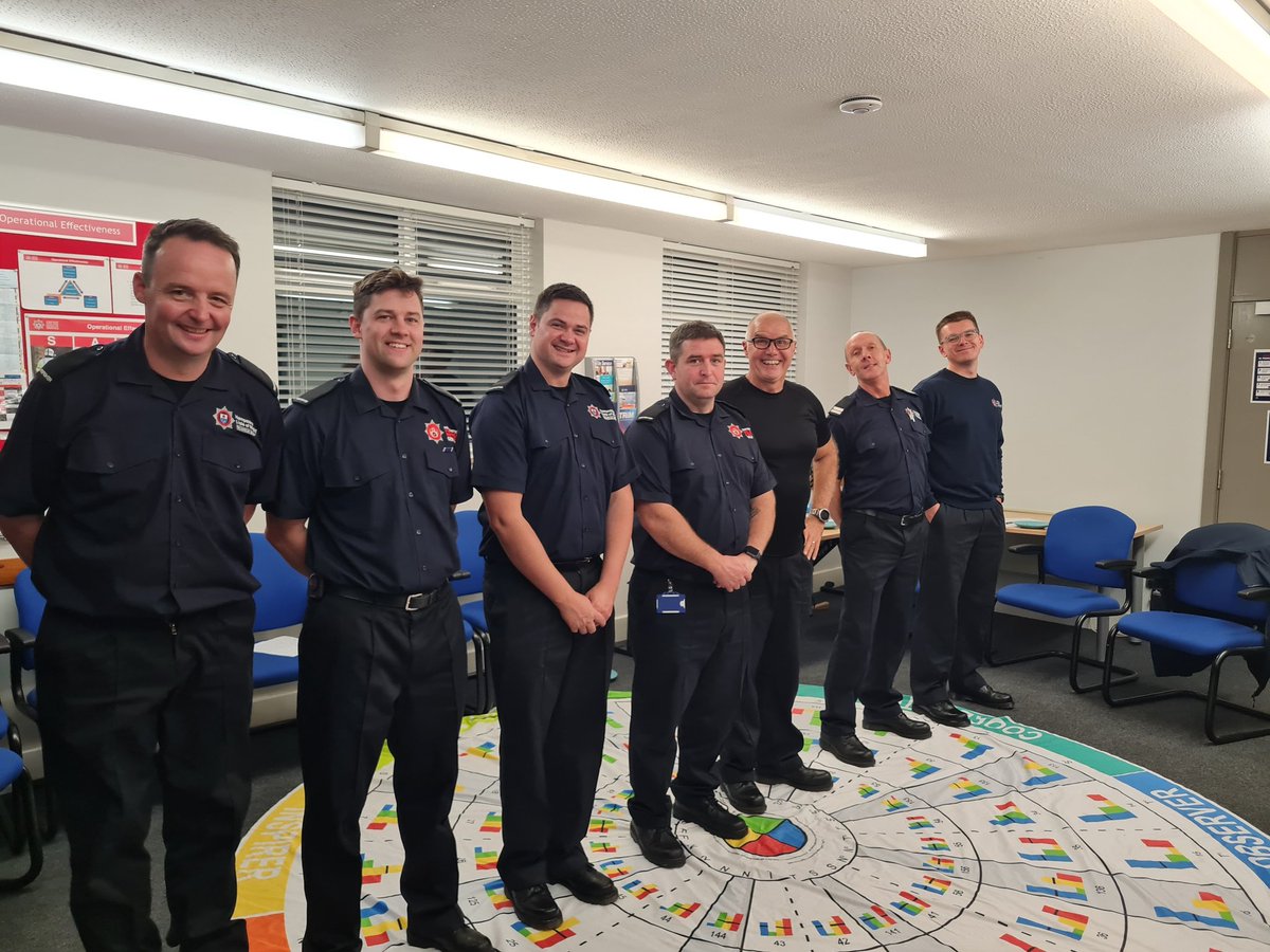 ODHIWFRS's tweet photo. Thanks to @Botley38 for inviting @QuicheyMoo to talk @Insights looking forward to seeing you all next week to dig deeper! #betterconnections #teamdevelopment #reachingfurther https://t.co/3DVf7UjCjU