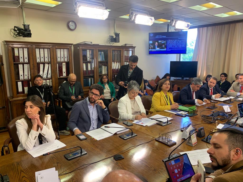 Proyecto que moderniza y fortalece institucionalidad de #ChileValora inicia su trámite legislativo en proceso impulsado por ministra <a href="/jeannette_jara/">Jeannette Jara Román</a> y subsecretario <a href="/gboccardobosoni/">Giorgio Boccardo Bosoni</a>

PdL busca facilitar acceso a certificación de competencias laborales e incrementar su cobertura.