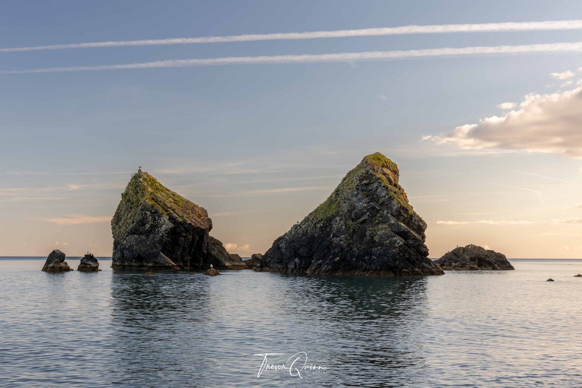 Copper coast
#coppercoast #waterford #trevorquinnphotography #vmweather <a href="/deric_tv/">Deric</a> <a href="/barrabest/">Barra Best</a> <a href="/StormHour/">#StormHour</a> @PictureIreland