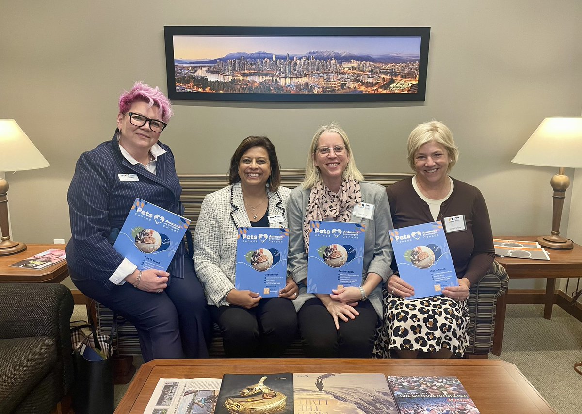 <a href="/PetsCanadaorg/">Pets Canada</a> came 2 meet w/ my office in #Ottawa 2 talk about their important advocacy work on behalf of millions of pets &amp; their owners.Animal welfare is everyone’s business.#NDP support their efforts &amp; initiatives 2 ensure pets receive the highest level of care and wellbeing.