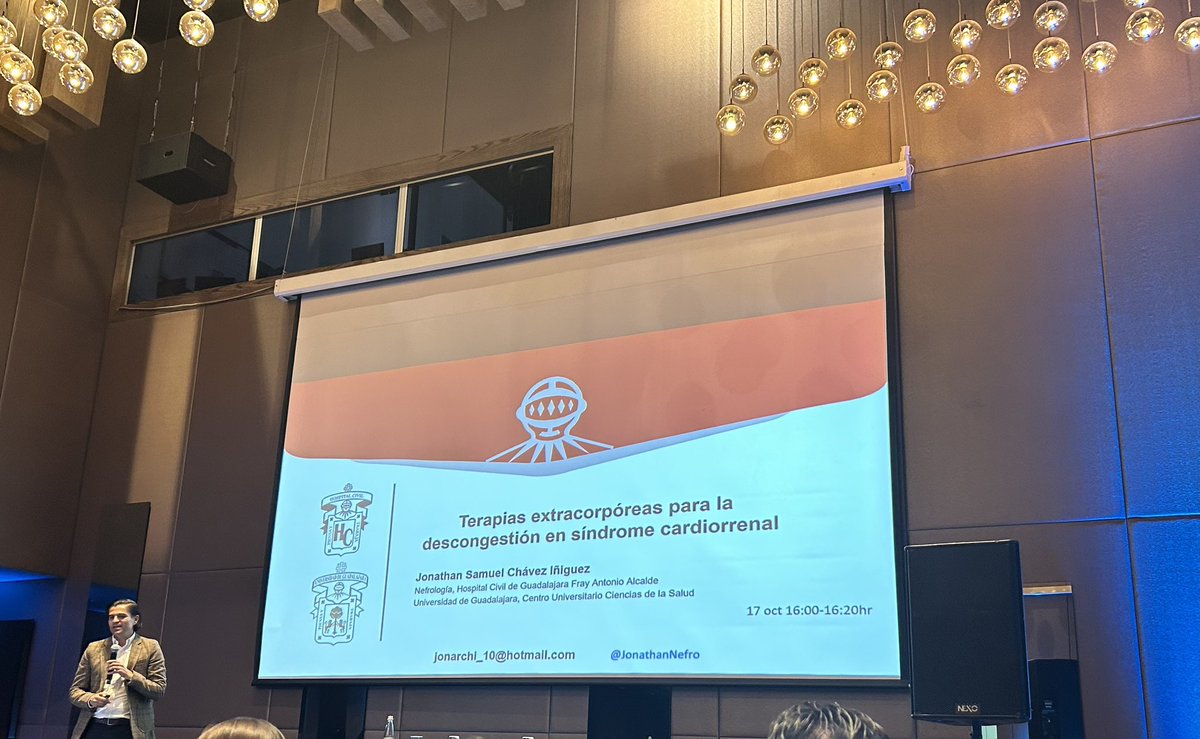 santy431's tweet image. Excelente charla de @JonathanNefro y terapias de descongestión. #PDFirst