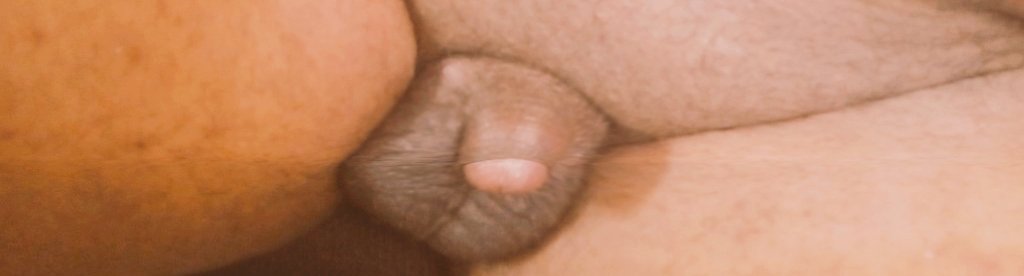 2inDiaperboy's tweet photo. So my Big Bro heard me talking to a friend about how Prepration H would shrink my peepee and now hes making me use it.
These are what it looks like when its out of its cage for cleaning !!!
#gaysph #smallpeepee #smalldick #littlepenis #tbc https://t.co/jVWAzRX2oK