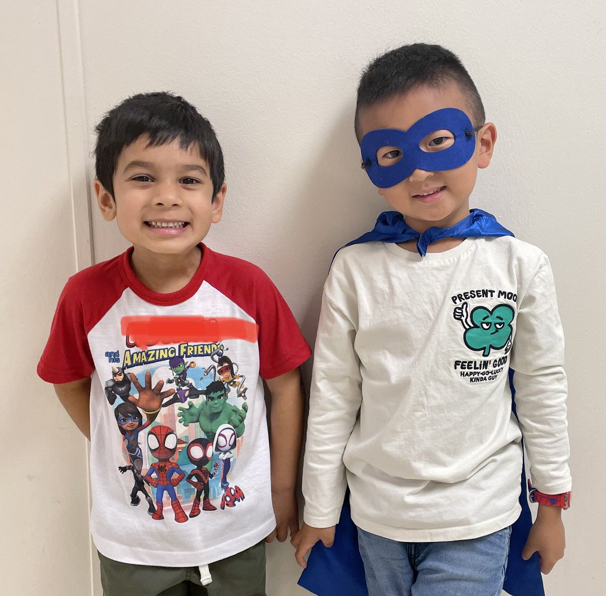 Colin Powell ES FCPS (@colinpowelles) on Twitter photo We had some great superheroes, super digital citizens reminding us to stay safe online! #FCPSdigcit #digcitweek #FCPSpog <a href="/CommonSense/">Common Sense Media</a> We had some great superheroes, super digital citizens reminding us to stay safe online! #FCPSdigcit #digcitweek #FCPSpog <a href="/CommonSense/">Common Sense Media</a>
