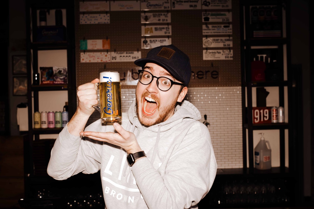 Little Brown Jug tweet media