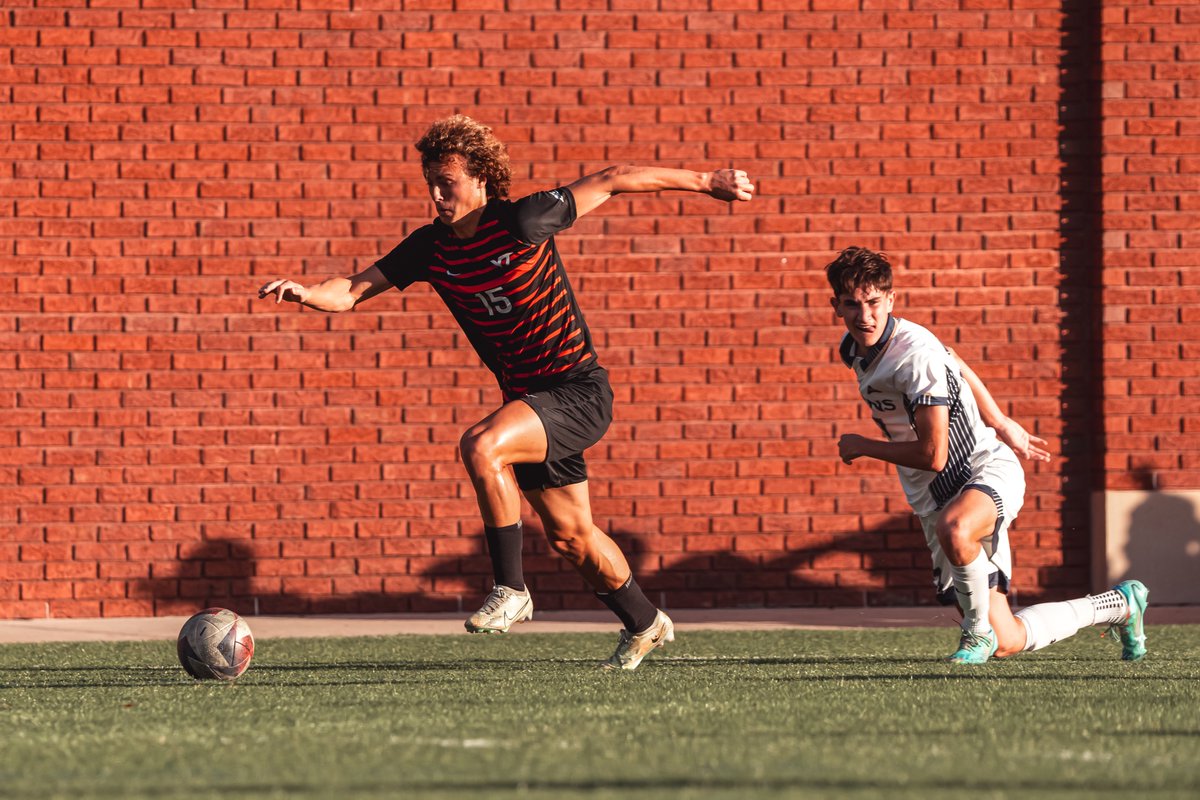 HokiesMSoccer's tweet photo. 46’ | Clean some things up and we’ll be rolling.

📺 » https://t.co/xCS4PAcDh0
📊 » https://t.co/KB4fOZJk18

🦃 » 2 | 🔵 » 2 https://t.co/8Vo5cYFLtQ
