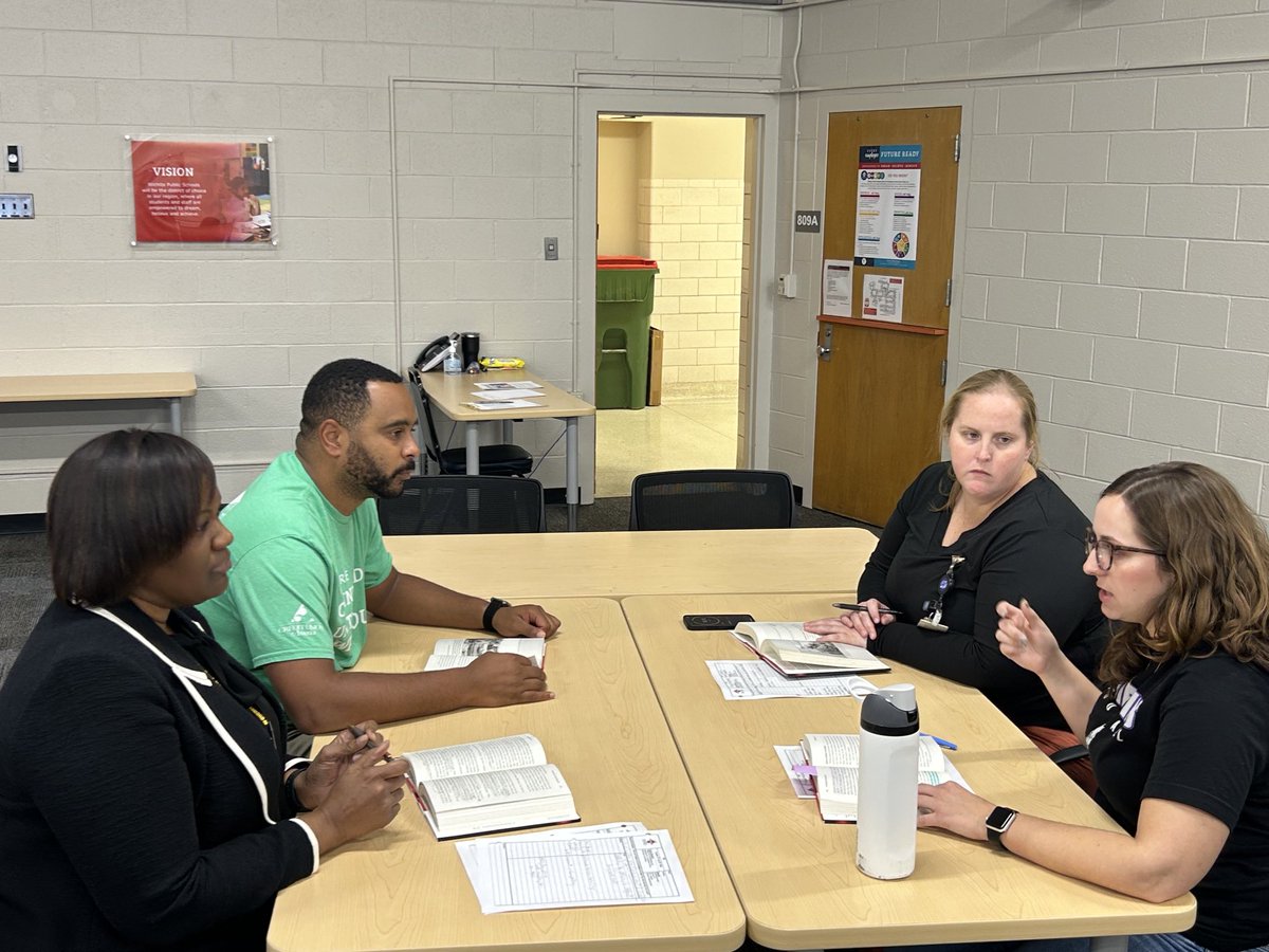 Our ⁦<a href="/WichitaUSD259/">Wichita Public Schools</a>⁩ aspiring building leaders are investing in creating successful teams tonight! Our ABLs are learning the importance of we is greater than me. Our leadership pipeline is strong with these amazing educators. ⁦<a href="/DeniseWren2/">Denise Wren</a> ⁦<a href="/DrMeyer11/">Dr. Christie Meyer</a>⁩