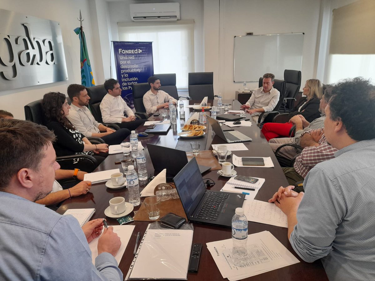 Reunión de Comisión Directiva 🤝

Nos reunimos todos los Fondos de Garantía Públicos del país 🇦🇷
Fonred

<a href="/fogaba/">FOGABA</a> @fogach_chaco @fogaer_sapem <a href="/garantiasanjuan/">Garantia San Juan SAPEM</a> <a href="/fogadef/">Fogadef</a>.ar <a href="/fogar/">FIDEL</a> @fonred

@fogapam 💻
<a href="/fogaplar/">FOGAPLAR</a> 💻
#foganeu 💻