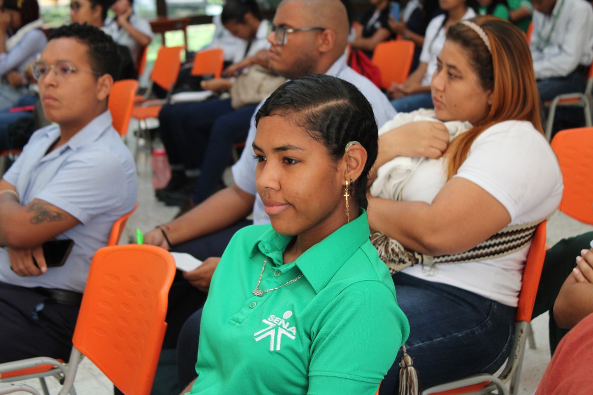 SENAenBolivar's tweet photo. El @SENAenBolivar💚realizó el 3er Encuentro Regional de 👩‍🎓🧑‍🎓Aprendices Representantes y Voceros. Durante la jornada, la @secparticipactg dirigió el 🗣️taller No Más Violencia Basada en Género. Instaló @jaimetorradoc y coordinó por Bienestar al Aprendiz del Centro de Comercio. https://t.co/LR68ZGUkVS