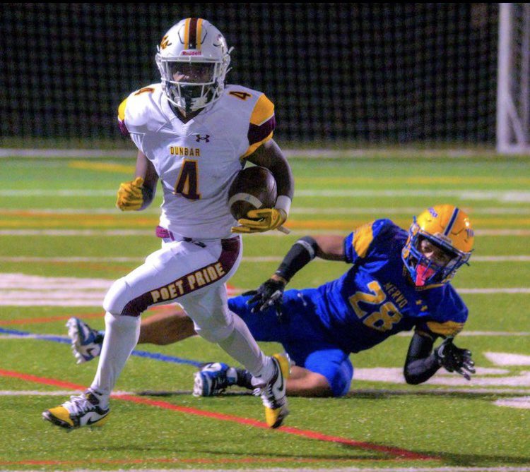 MPSSAA Top 50 - Week 7

1 Quince Orchard (7-0)
2 Wise (6-1)
3 Flowers (6-1)
4 North Point (7-0)
5 Oakdale (7-0)
6 Milford Mill (6-1)
7 Linganore (6-1)
8 Churchill (6-1)
9 Fort Hill (7-0)
10 Dunbar (5-0)