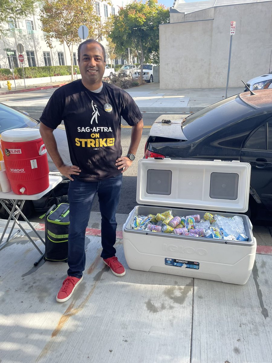 Pre-WGA Strike Support tweet media