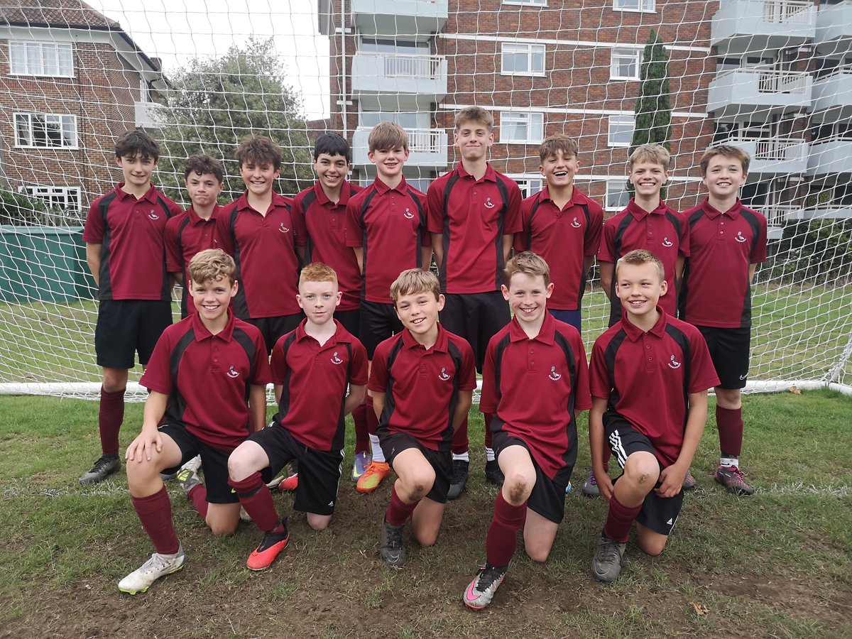 Congratulations to the Y8 boys ⚽ team for a thrilling 5-4 win vs. Christ's in the County 🏆 competition. They were resilient to come back from 4-3 down. Goals from Joe, Bradley, Finn and Ollie 2. MOM was Bradley for his tricky wing-play and assists. 👏 #committedtoexcellence