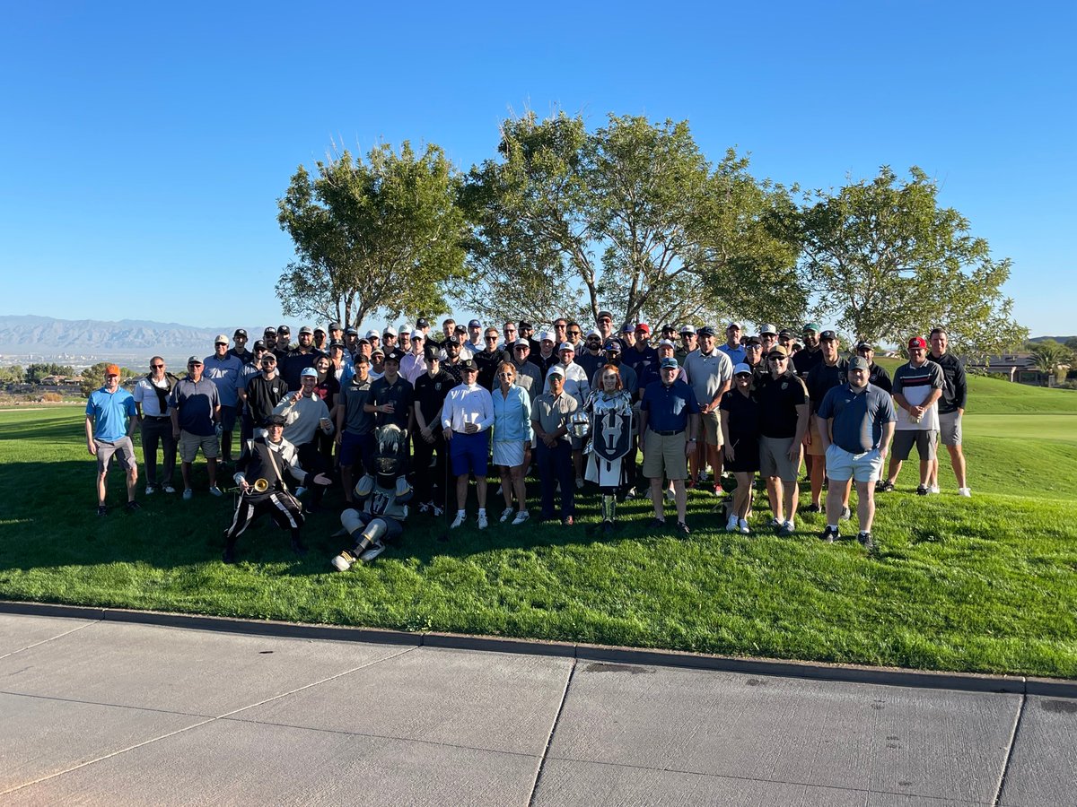 NVDonor's tweet image. We&apos;re grateful for the success we had at our 3rd annual #SwingForHope Golf Tournament! Special shout out to the @HSKnights &amp;amp; @ResortsWorldLV for supporting our mission. We look forward to next year’s event. #EndTheWait