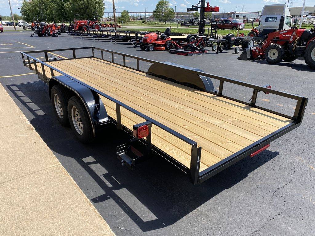 CommercialTruck's tweet image. Don't settle for less when you can have the best! Check out this brand new 2023 Bulldog Irondog trailer! With its impressive 7' x 20' dimensions, it offers ample space for your cargo. It is built to last 🔥

#TrailerForSale #TruckingLife #BulldogTrailer

commercialtrucktrader.com/listing/2023-B…