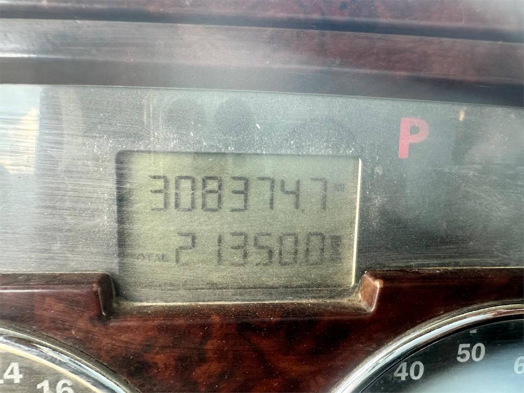 EquipmentTrader's tweet image. Trucking professionals, take notice! This 2004 Mack Granite CV713 is the ultimate workhorse. With its 16-foot steel bed and Eaton Fuller Transmission, it's ideal for tackling the most demanding tasks! 🌟 📈

#MackTruckForSale #HeavyHauling #TruckForSale

brnw.ch/21wDC2e