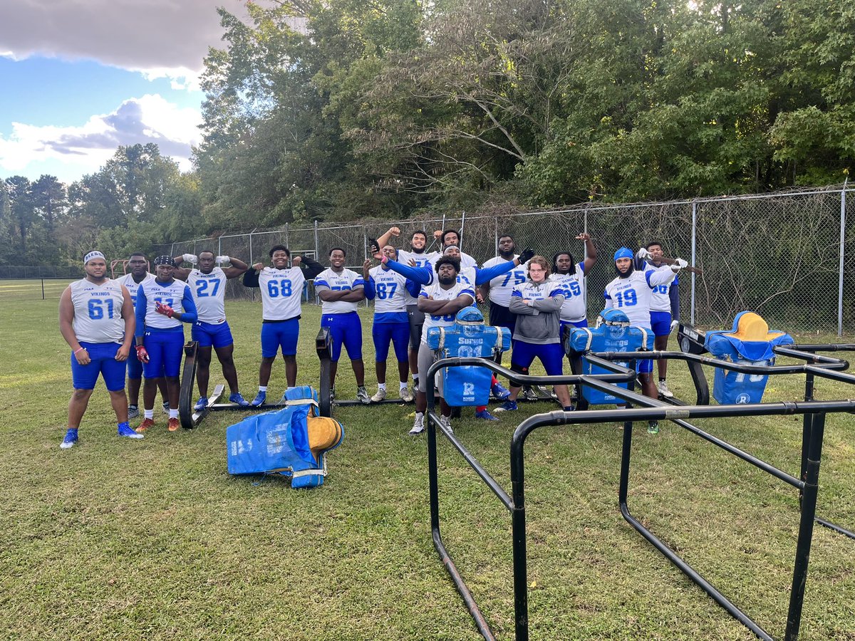 S/O to the Offensive Line, 3rd in the CIAA in rushing. Proud to be your Coach. 1000 yards rushing in 7 games for a program that rushed for only 339 yards in 10 games in 2021 before we took over. 

<a href="/JonathanBuskey1/">Jonathan</a> 
Sam Garcia
Isaiah Williams
<a href="/ashtin_ancheta/">Ashtin Ancheta</a> 
@Buckz35