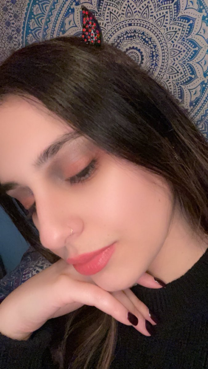 eternalockets's tweet photo. devil in disguise❣️ #remflightcrew #flightcrewfriday #rembeauty @rembeauty https://t.co/JrWVxSaRmw