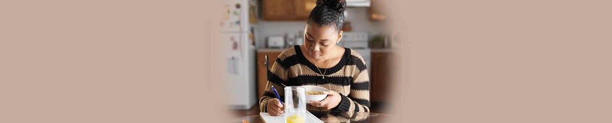 Do you have a big test coming up? Do not stress. Give this blog a quick read on my university #UoPeople's website &amp; learn some stress-free eating tips for exams.bit.ly/3Kmkxfi infl.tv/m8P4