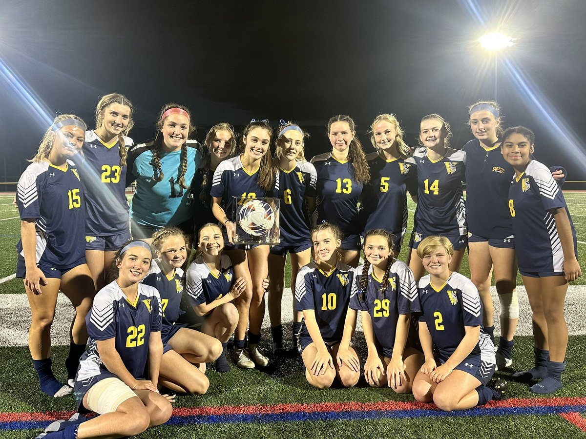 Congratulations to Sophomore Monica Curry for breaking the career record (73) for goals scored.
Originally set by Leeann Wyble 92’