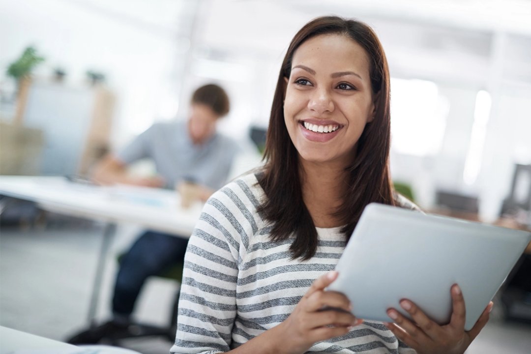 Give a quick read to my university #UoPeople's LinkedIn Newsletter &amp; learn how to choose the right Certificate Program to upskill quickly and close the skill gap. bit.ly/3LtWRWV infl.tv/m8P2