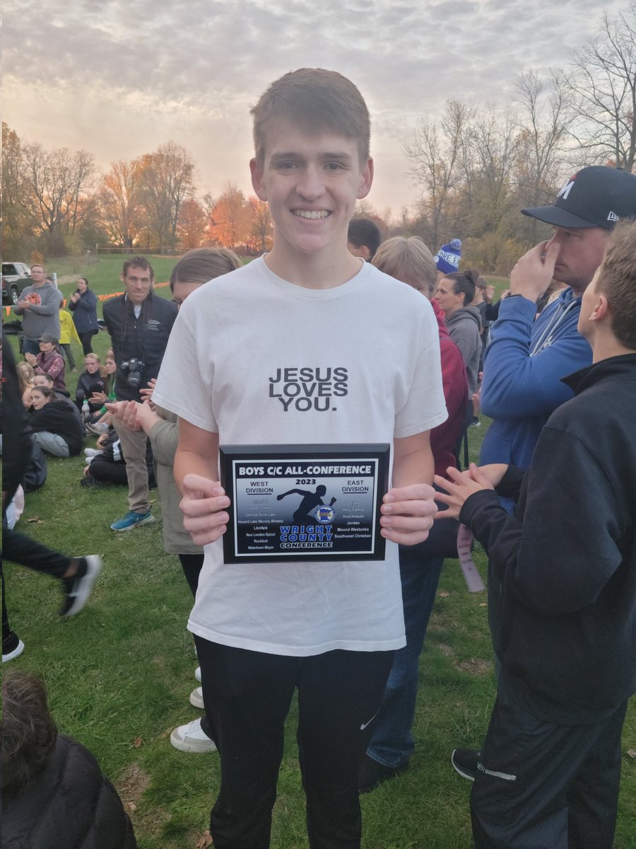 JordanXC717's tweet photo. Seth Young is All WCC East with a 9th place finish! https://t.co/1wxUeRSTtH