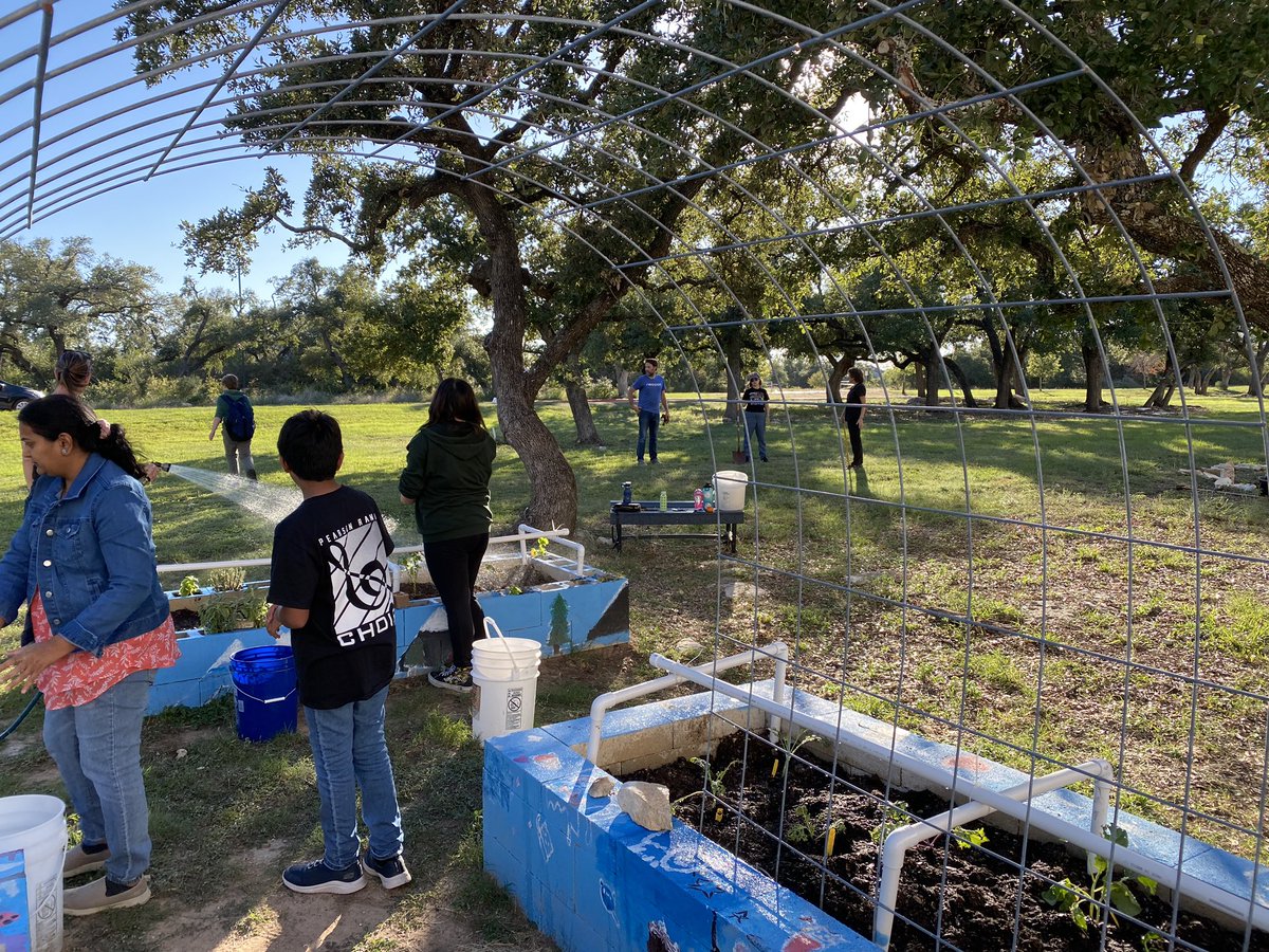 Bernadette Delagarza (@mrs_dlg) on Twitter photo Thanks to the staff, students, and community members that showed up to support our Garden Fest. We got veggies and native plants in the ground! <a href="/PearsonRanchMS/">Pearson Ranch MS</a> #rattleway Thanks to the staff, students, and community members that showed up to support our Garden Fest. We got veggies and native plants in the ground! <a href="/PearsonRanchMS/">Pearson Ranch MS</a> #rattleway