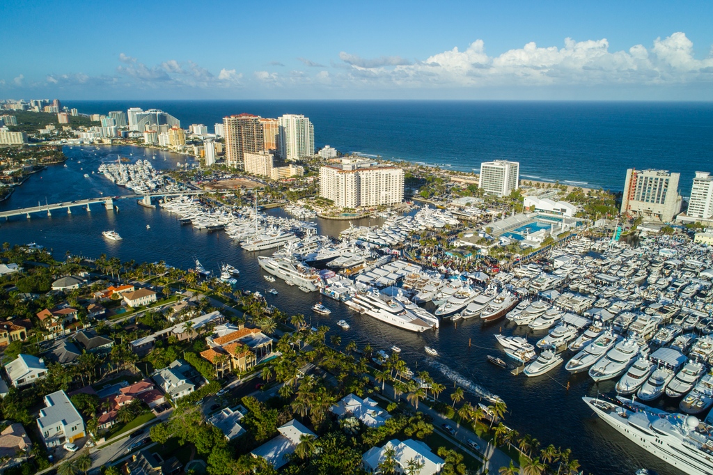 flsportfishing's tweet image. A plan helps you make the most of your next boat show. With the crowds &amp;amp; the vast expanse of boats &amp;amp; products, we offer a guide to make the most of the #FortLauderdaleInternationalBoatShow &amp;amp; other local boat shows this season: l8r.it/r3kW