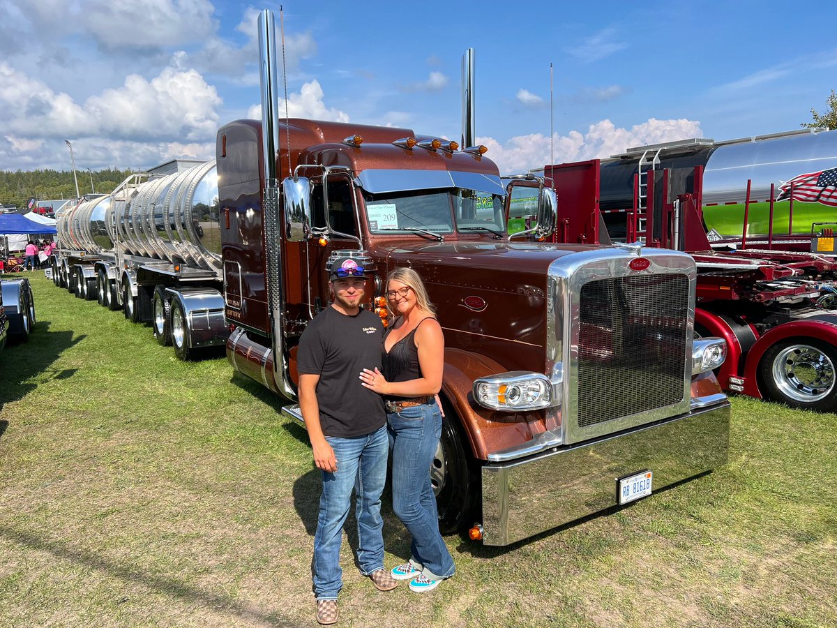 Missin my smokin hot fiancée lil extra tonight 😘😛