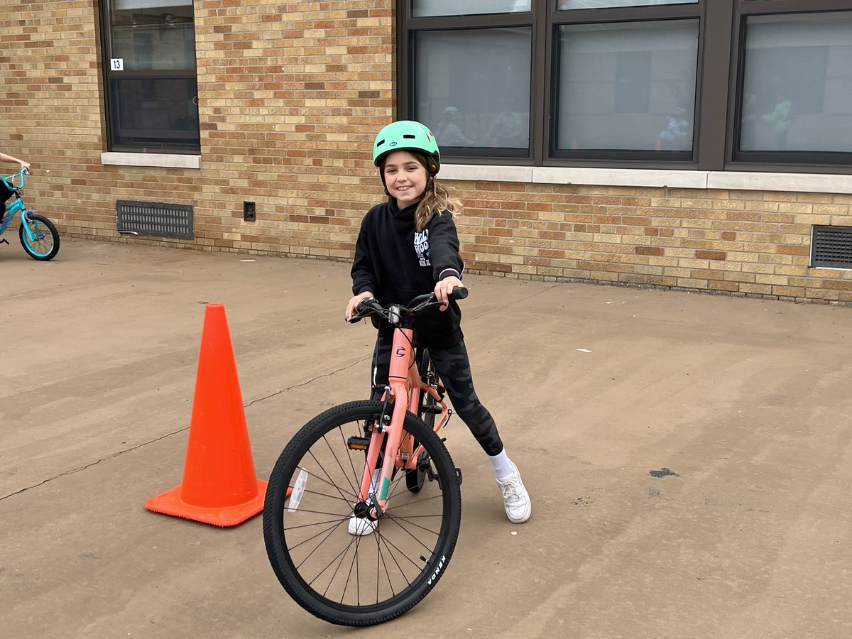 Lauren Murphy  tweet media