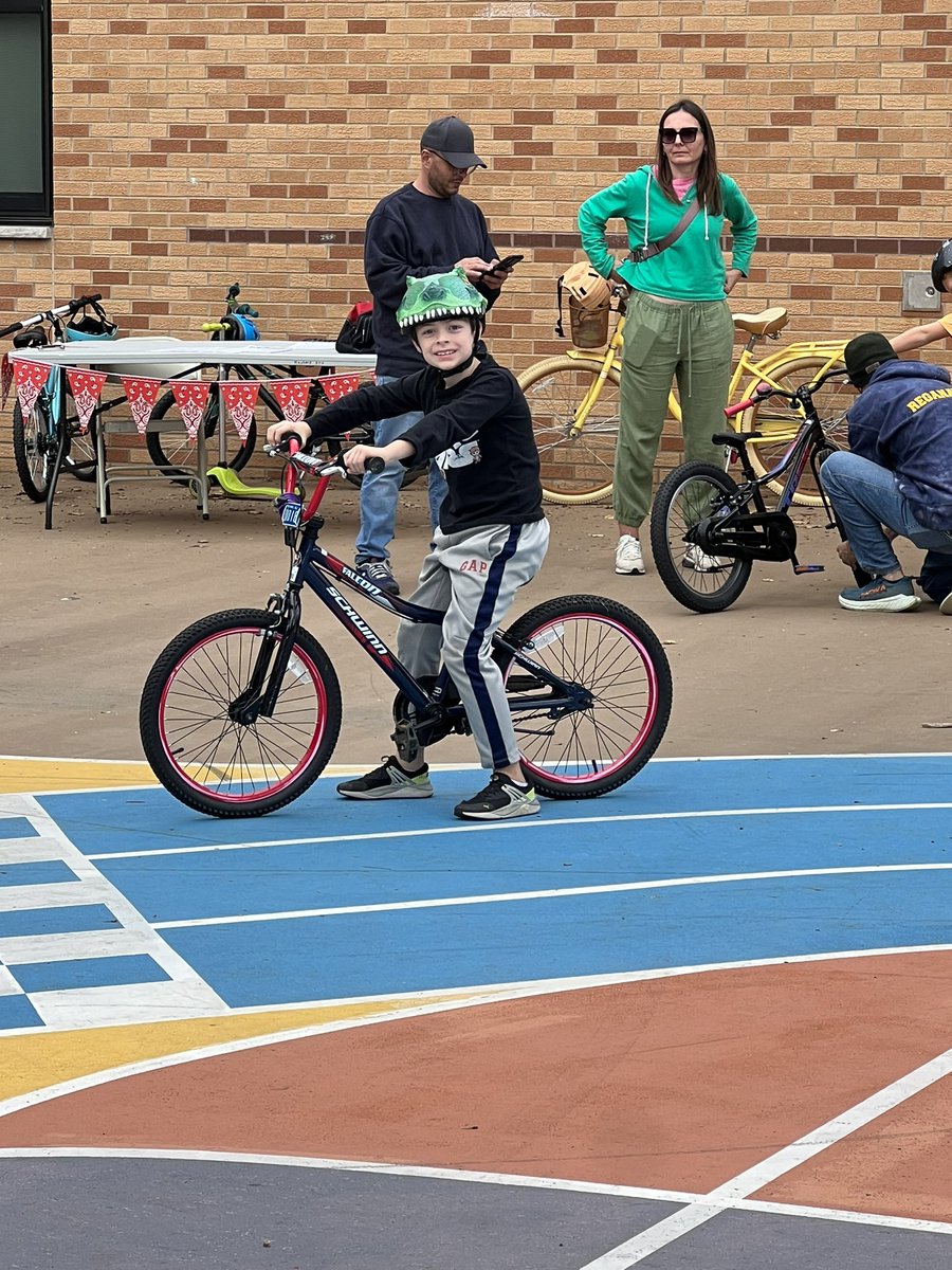 Lauren Murphy  tweet media