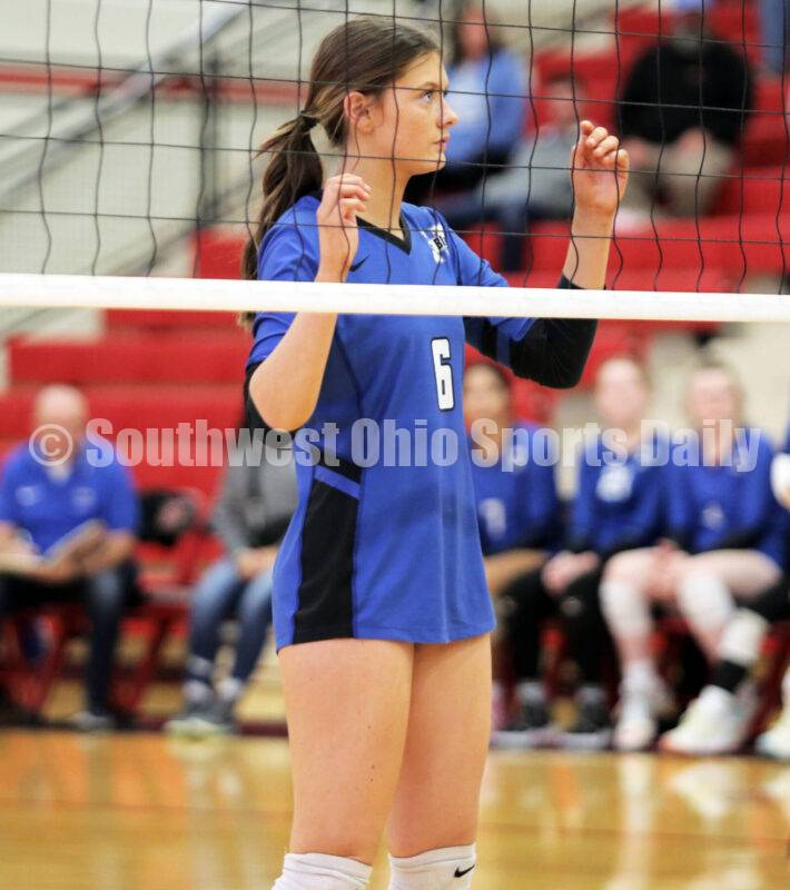 rickcassano's tweet photo. GIRLS VOLLEYBALL: Hamilton completes sweep of Edgewood in D-I sectional opener, takes aim at top-seeded Kings ... Rick Cassano report &amp; 16 captioned photos https://t.co/cfSZW3UNNN @gmcsports @SWBLSPORTS @HHSBigBlueAD @TheEdgeAthletic @doug_geygan @Hamilton_CSD @EdgewoodDist https://t.co/47CS8tX65d