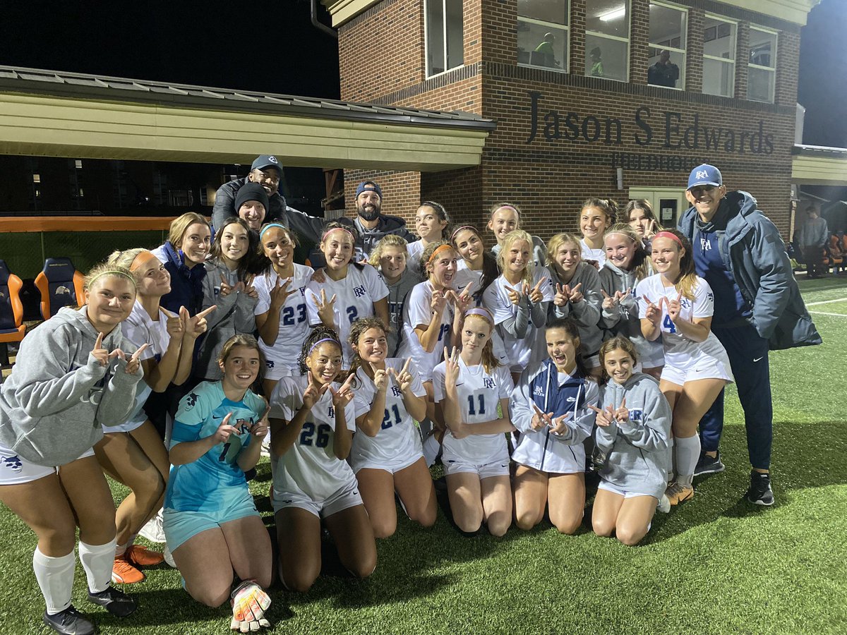 FRA Athletics (@fraathletics) on Twitter photo E L I T E ⚽️ E I G H T ⚽️ B O U N D
The girls defeated Lakeway Christian Academy at Carson Newman University under the lights! The team will travel to Memphis on Saturday to take on Evangelical Christian School! Way to go Panthers! <a href="/TnDIIAthletics/">Division II</a> <a href="/Kreager/">𝑇𝑜𝑚 𝐾𝑟𝑒𝑎𝑔𝑒𝑟</a> E L I T E ⚽️ E I G H T ⚽️ B O U N D
The girls defeated Lakeway Christian Academy at Carson Newman University under the lights! The team will travel to Memphis on Saturday to take on Evangelical Christian School! Way to go Panthers! <a href="/TnDIIAthletics/">Division II</a> <a href="/Kreager/">𝑇𝑜𝑚 𝐾𝑟𝑒𝑎𝑔𝑒𝑟</a>
