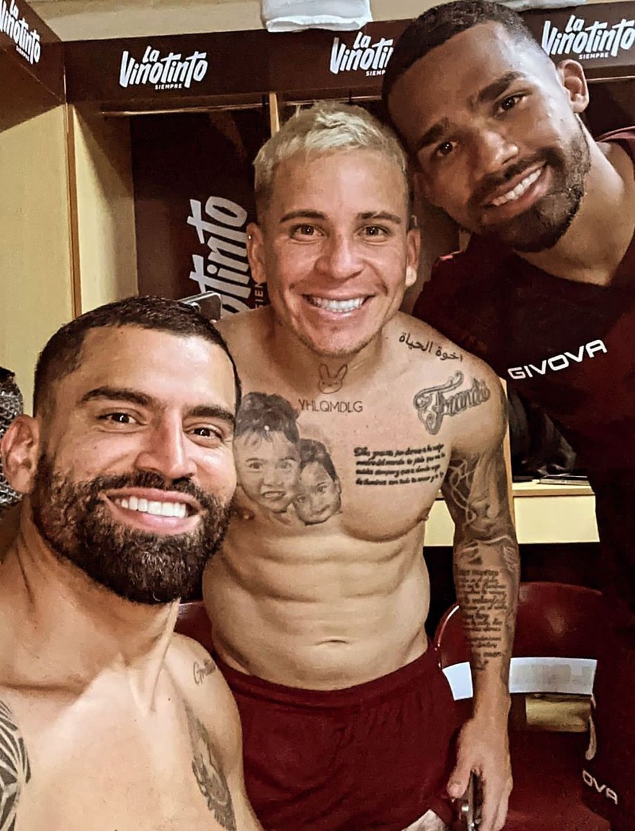 Si el fútbol es justo, estos tipos van a jugar el próximo el Mundial.