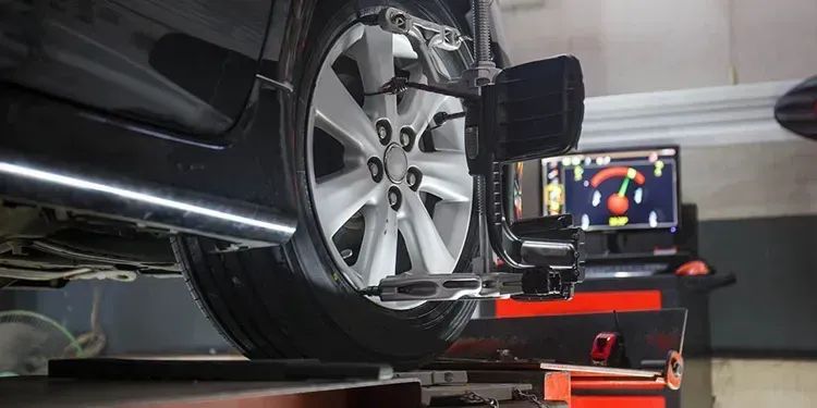 RetentionExec's tweet photo. Learn how complimentary maintenance plans are structured to function as automotive consumer retention solutions for franchise auto dealers. https://t.co/AZI0jCkHK9 https://t.co/3tC09Oor4z