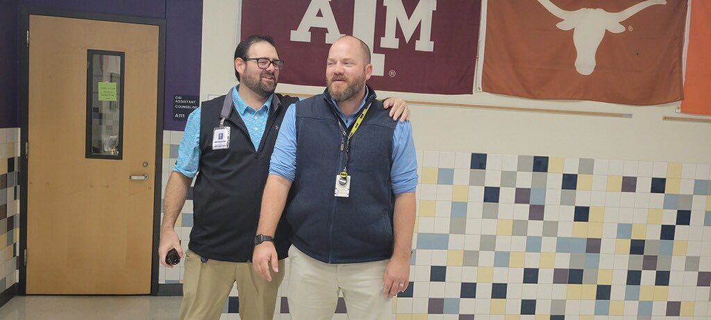 gonzalezr_77's tweet photo. Sometimes working closely together means dressing the same. I did not get the memo. Thank you both for your work #AdminDressCode #MustangLeaders https://t.co/2XZ8lVQvAw