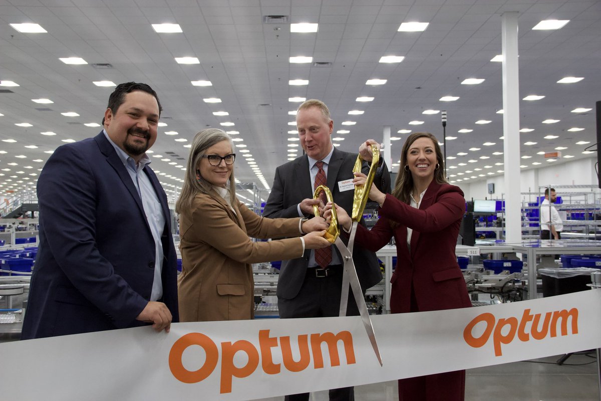 Governor Katie Hobbs tweet media