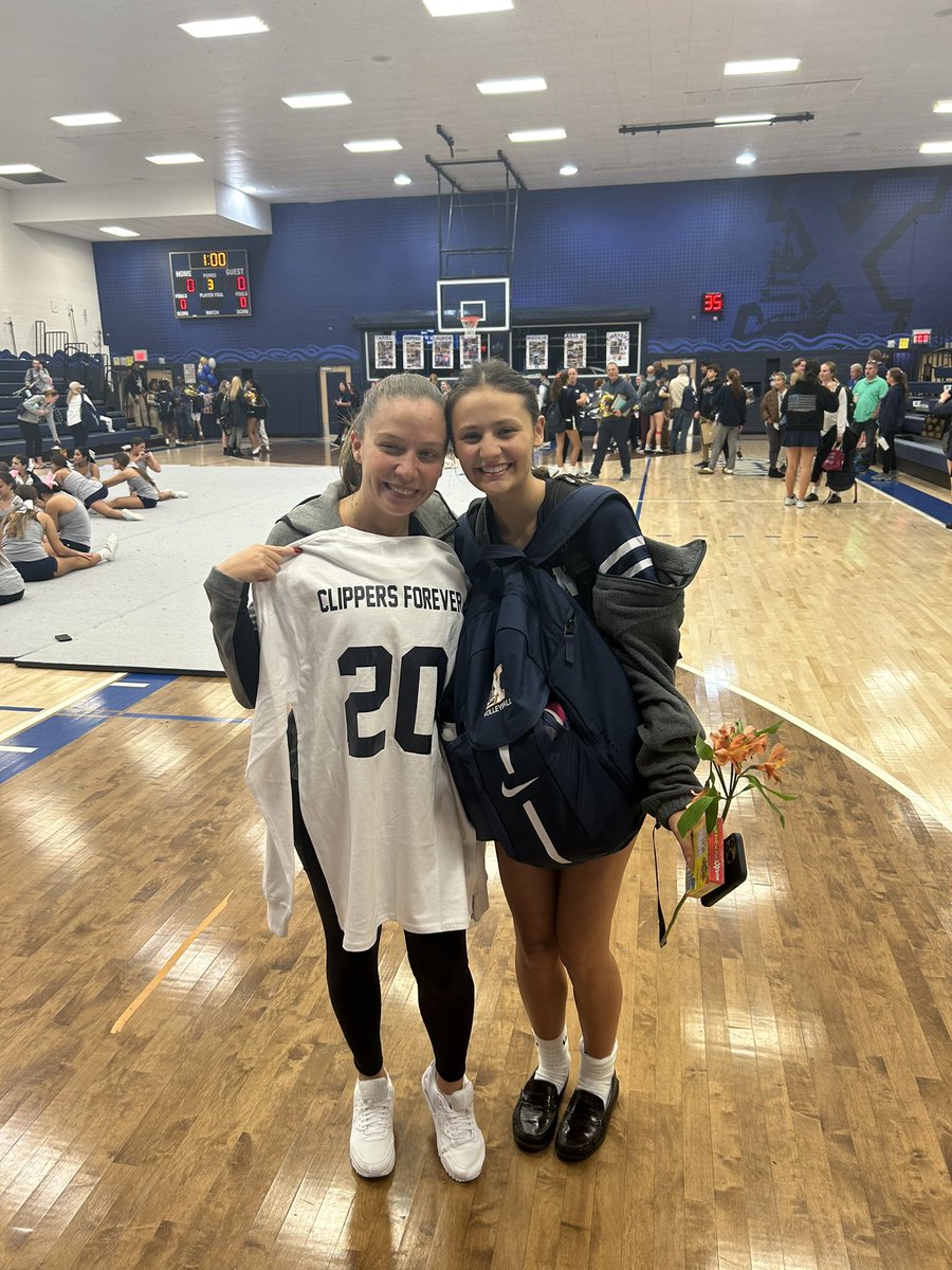 msromeroxhs tweet media