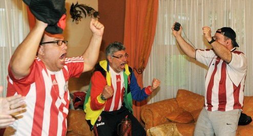 guishe_vera's tweet photo. POR FIN GOL DE PARAGUAY LA PUTA CARAJO https://t.co/Vxh0rUPs3Z