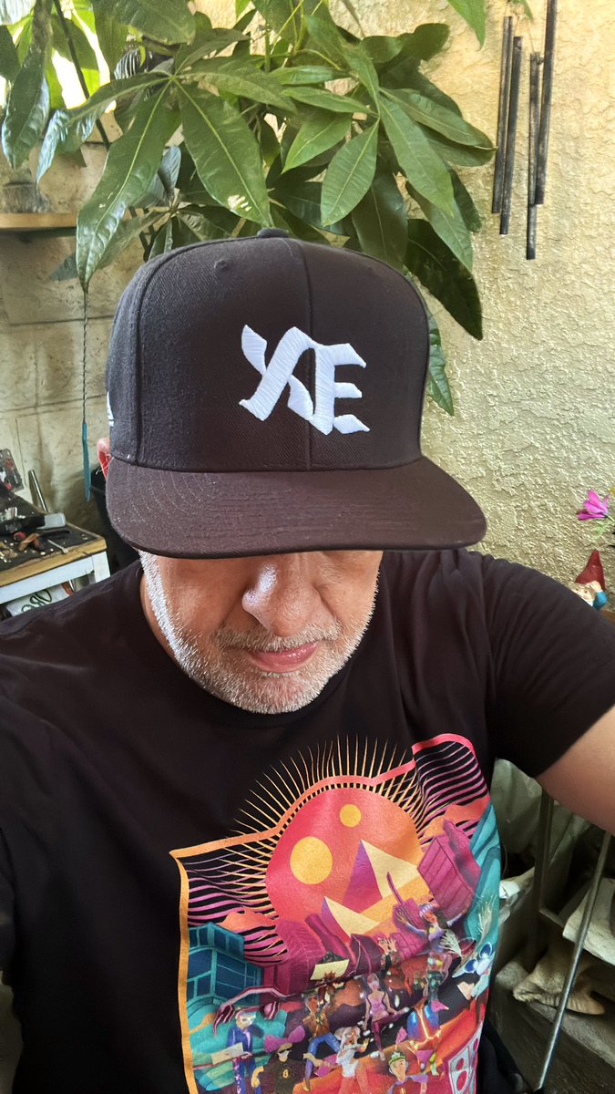 I am super stoked today. This showed up at my door. <a href="/FomoTsar/">greencifer🐕</a> we will have to figure a way to get yours to you. #Decentraland <a href="/ariscreatesnfts/">Aristeia★AI Film & Web3 Artist★NFT.NYC 3x★ONELOVE★</a> let me know how the wearable is coming. <a href="/cryptolidscom/">CryptoLids.com</a> thank you.