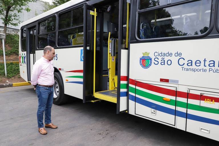 PSDB_Internet's tweet image. São Caetano quer implementar passe livre de ônibus ainda neste ano dlvr.it/Sxb3pk